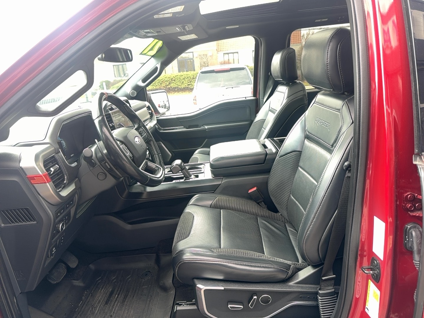 2021 Ford F-150 Raptor - Photo 13