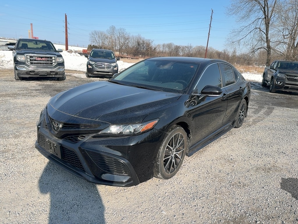 Used 2022 Toyota Camry Sedan