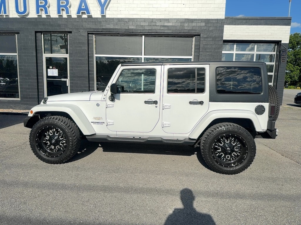 Used 2015 Jeep Wrangler Unlimited Sahara SUV