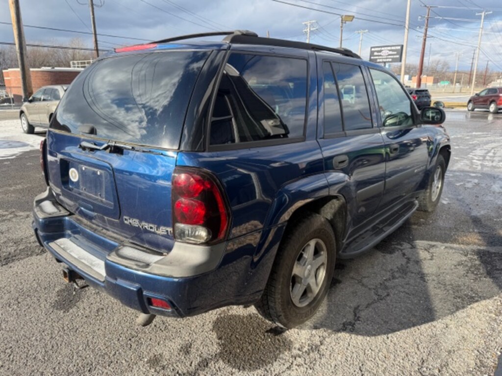 Used 2004 Chevrolet Trailblazer LS SUV