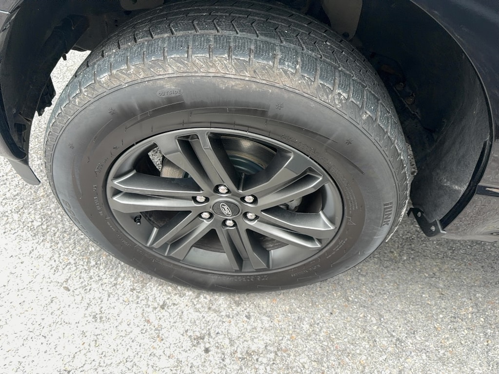 Used 2021 Ford F-150 Lariat Truck