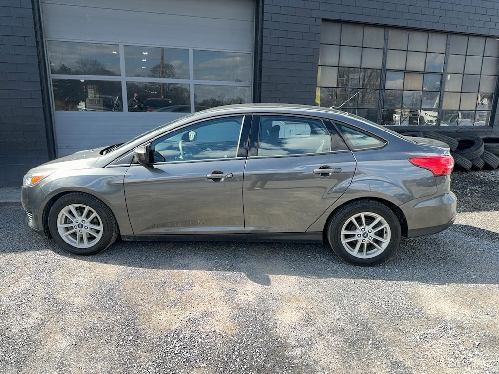 Used 2018 Ford Focus SE Sedan