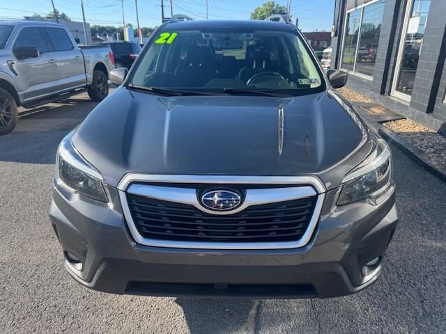 2021 Subaru Forester Premium photo 3