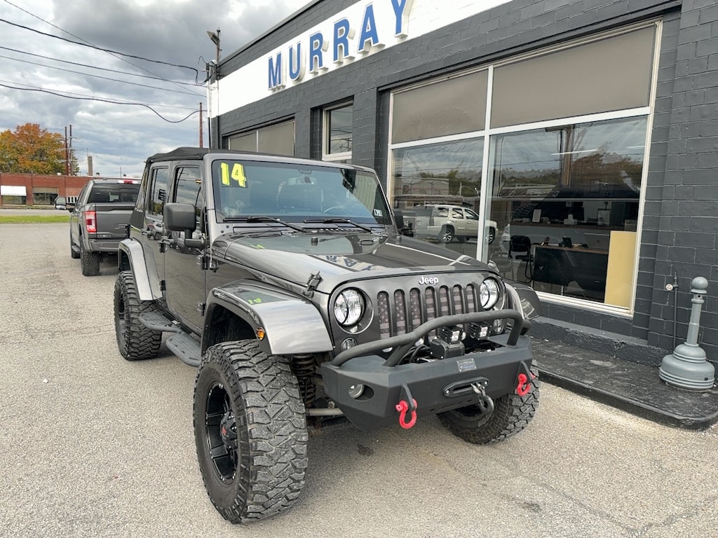 Used 2014 Jeep Wrangler Unlimited Sahara SUV