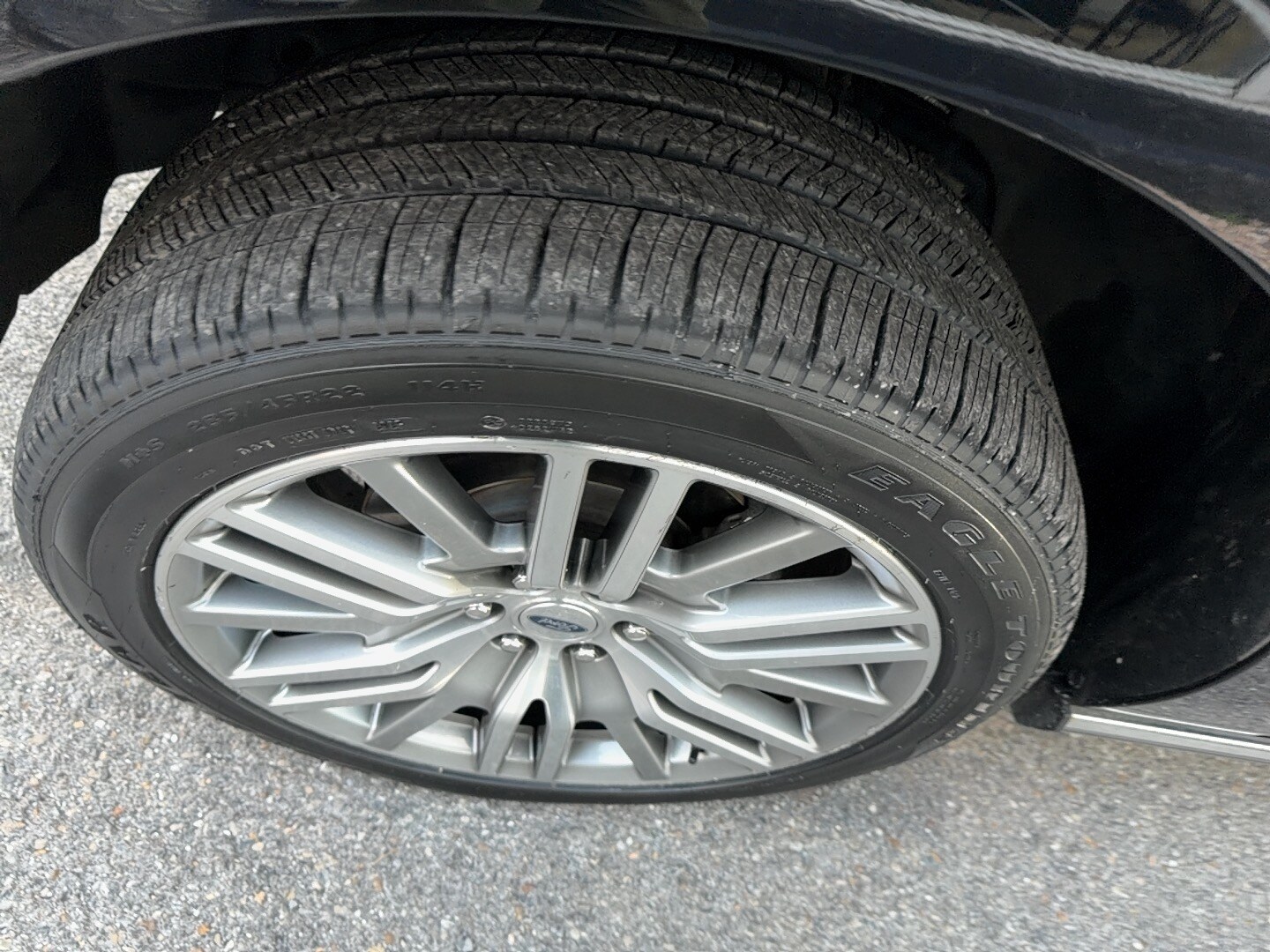 2022 Ford Expedition MAX Limited photo 4