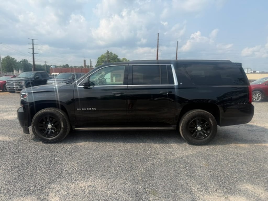 Used 2018 Chevrolet Suburban LT SUV