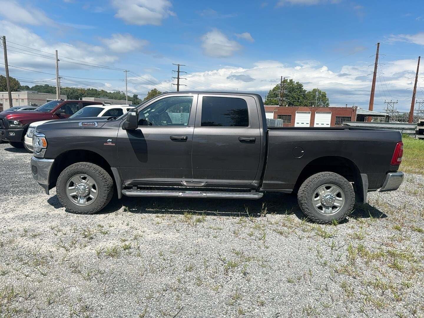 2024 Ram 2500 Tradesman photo 2