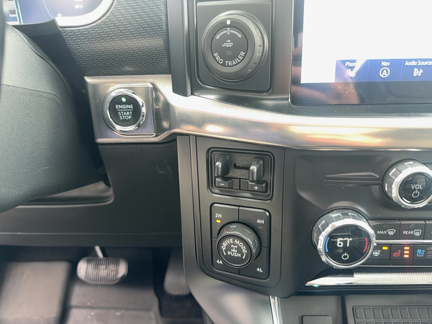 2021 Ford F-150 Raptor - Photo 23