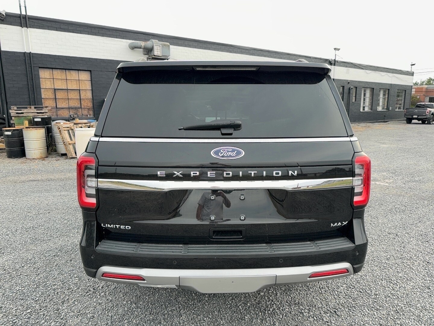 2022 Ford Expedition MAX Limited photo 4