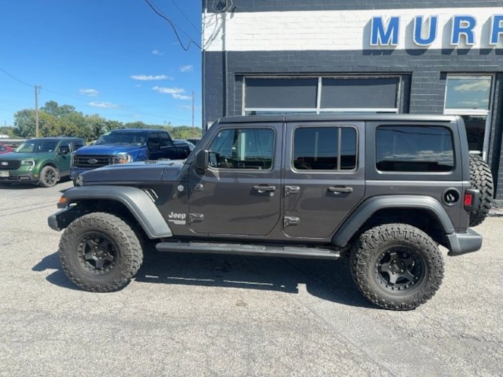 Used 2018 Jeep Wrangler Unlimited Sport S SUV