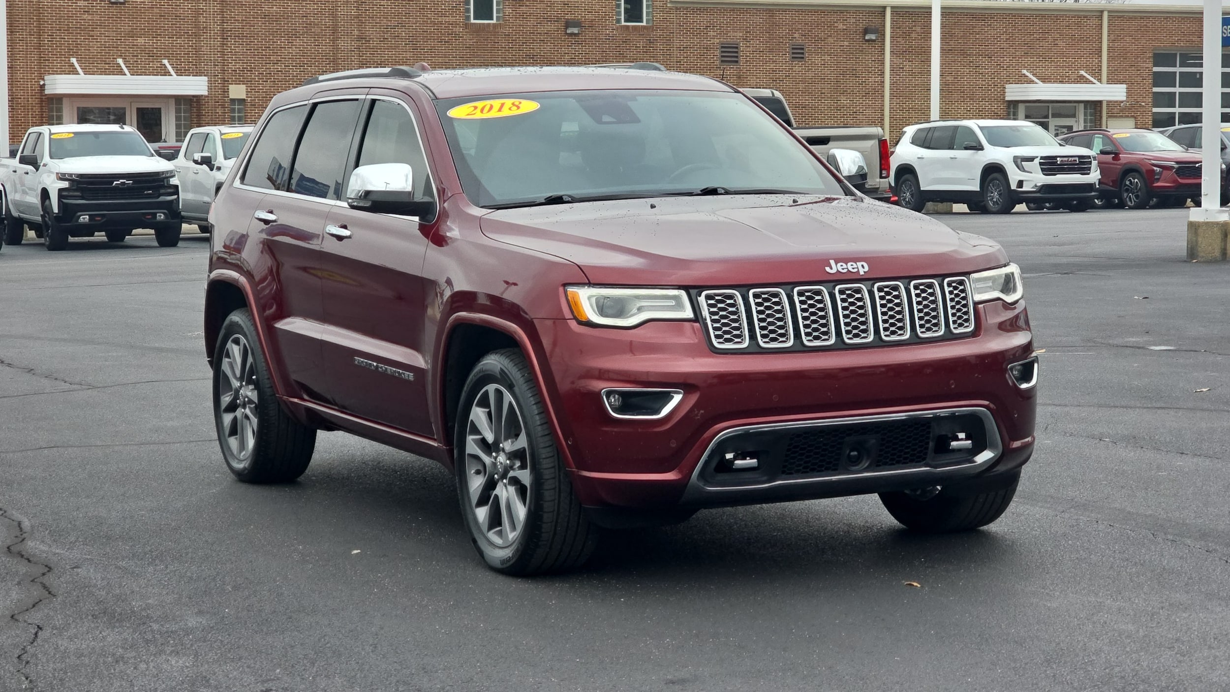 2018 Jeep Grand Cherokee Overland's photo
