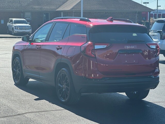 2023 Gmc Terrain SLE photo 4