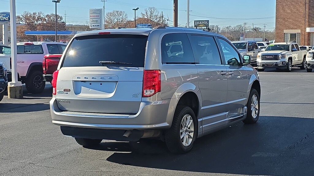 Used 2019 Dodge Grand Caravan SXT Passenger Van