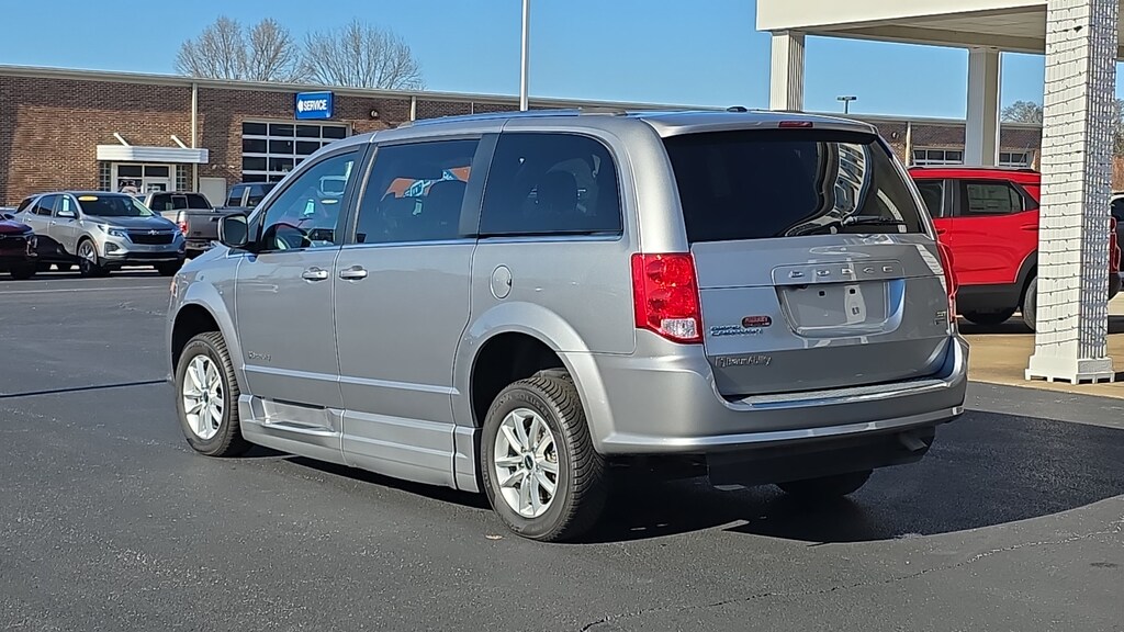 Used 2019 Dodge Grand Caravan SXT Passenger Van