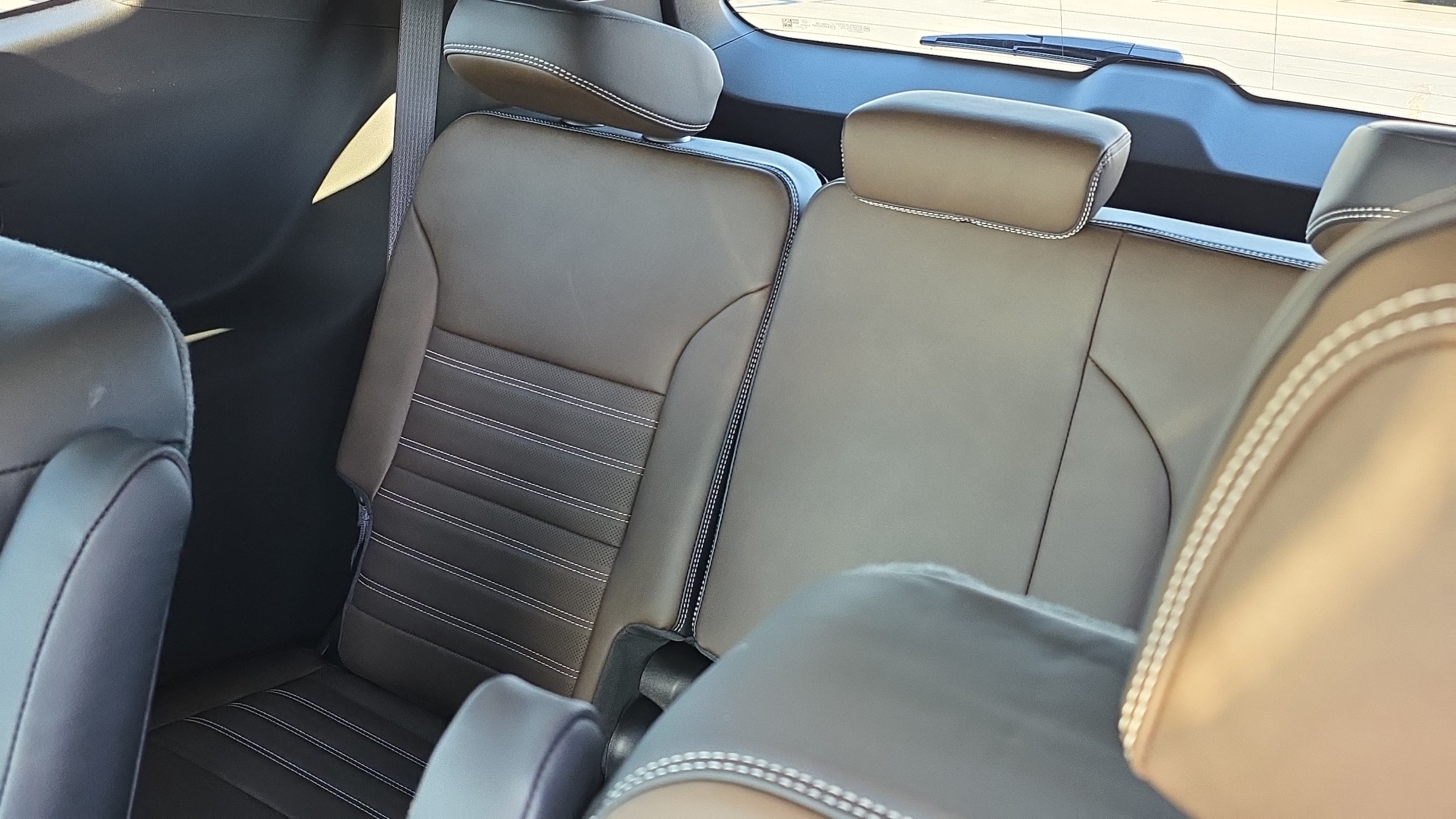 2027 GMC Acadia Denali Ultimate - Photo 13