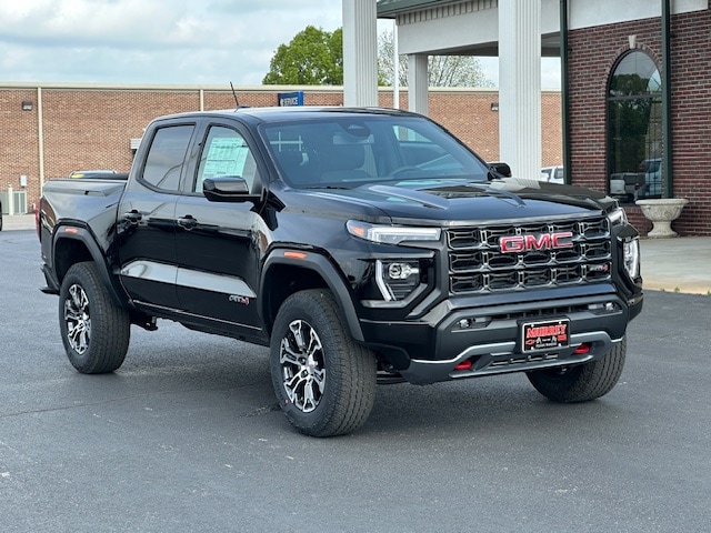 2025 GMC Canyon AT4's photo
