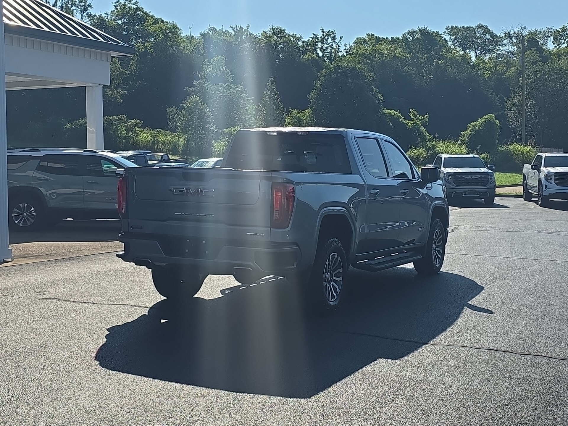 2023 Gmc Sierra AT4 photo 3
