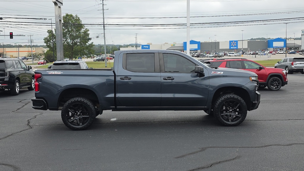 Used 2022 Chevrolet Silverado LT Trail Boss Crew Cab