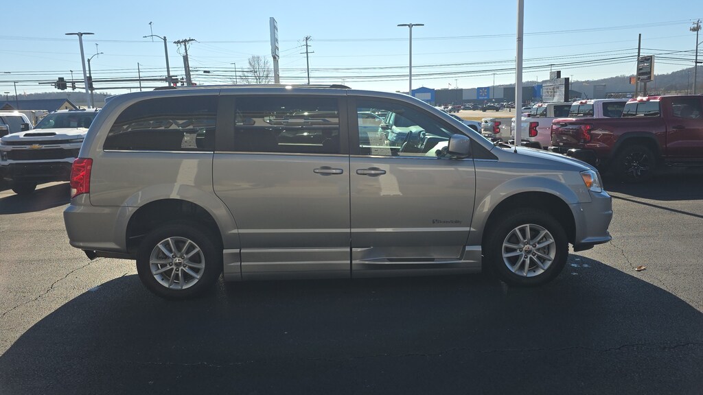Used 2019 Dodge Grand Caravan SXT Passenger Van