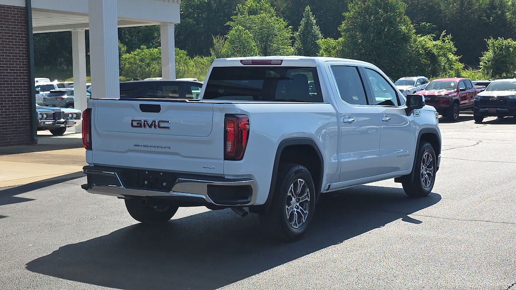 Used 2026 GMC Sierra SLT Crew Cab