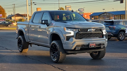 2025 Chevrolet Silverado RST Crew Cab