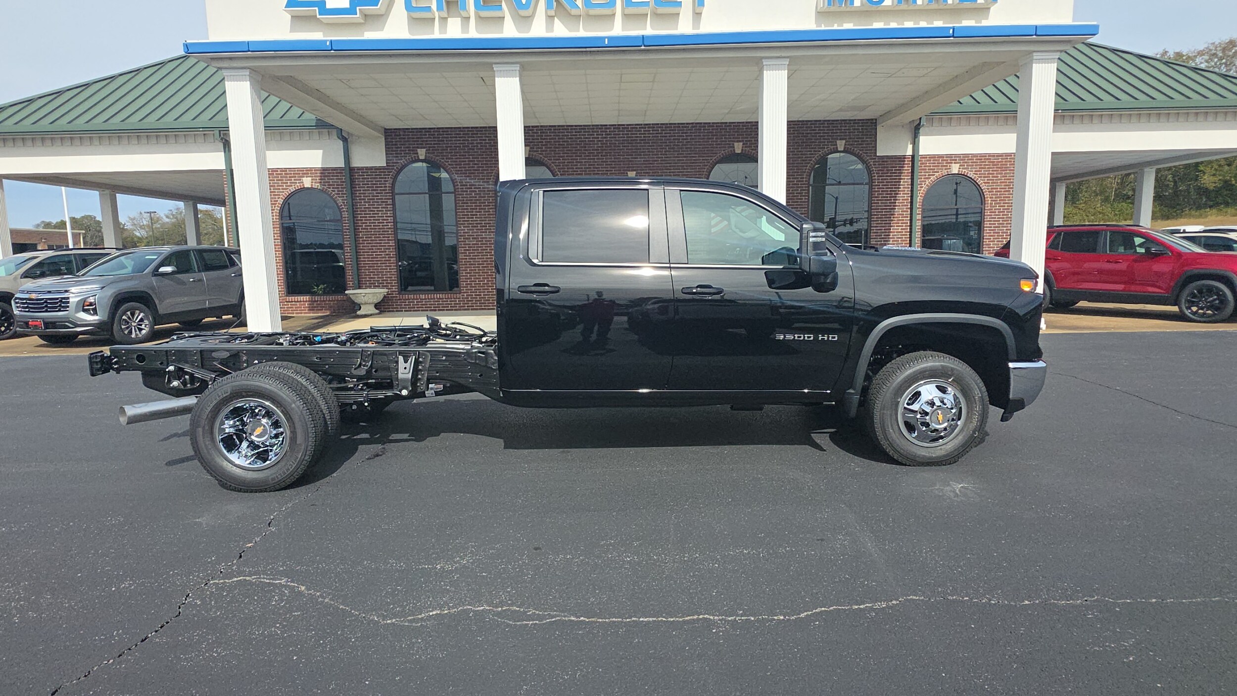 2026 Chevrolet Silverado LT photo 2