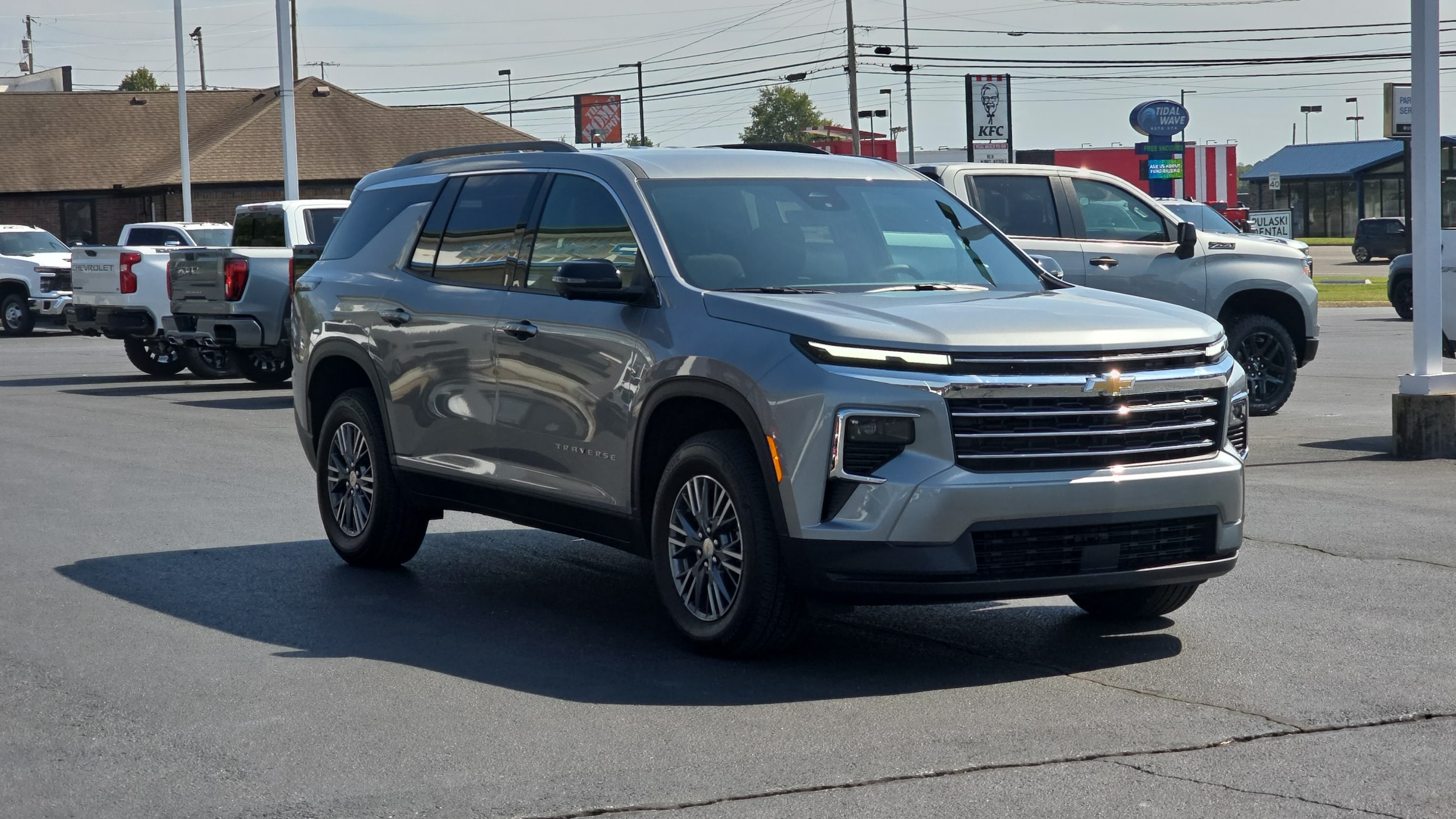 2026 Chevrolet Traverse LT's photo