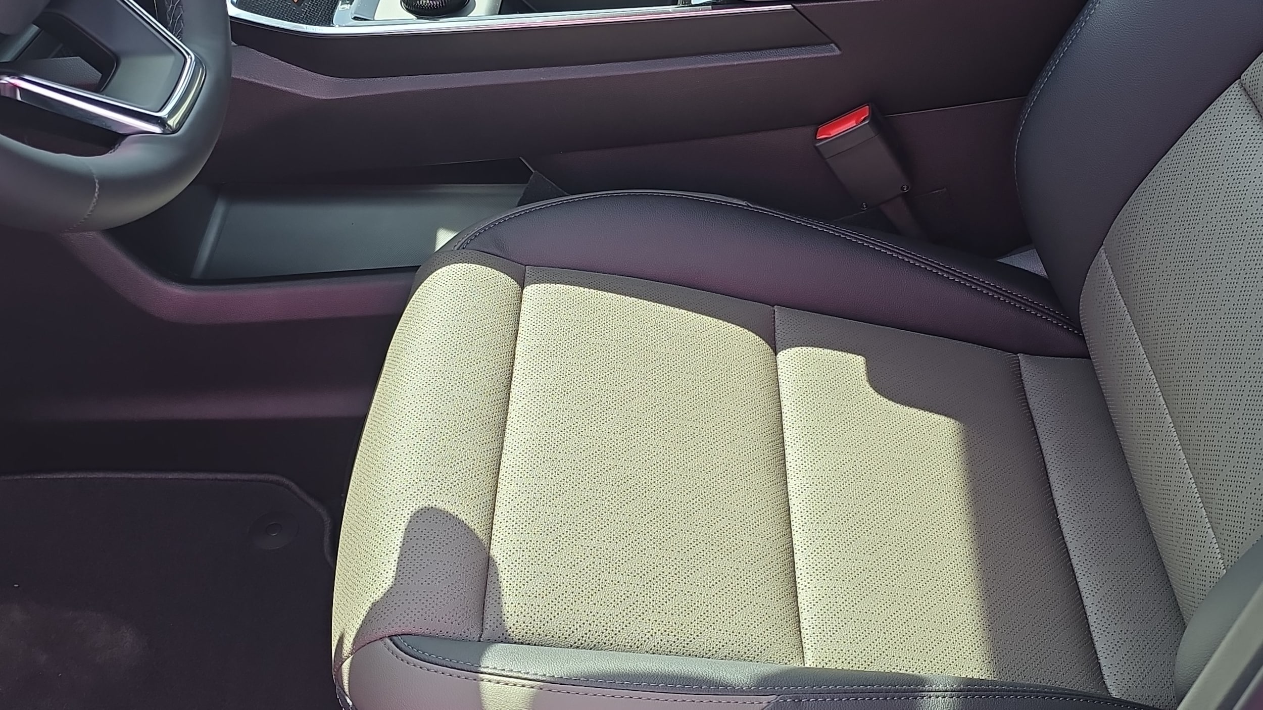 2026 Chevrolet Equinox LT - Photo 7