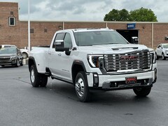 2025 GMC Sierra 3500 HD Denali DRW Truck