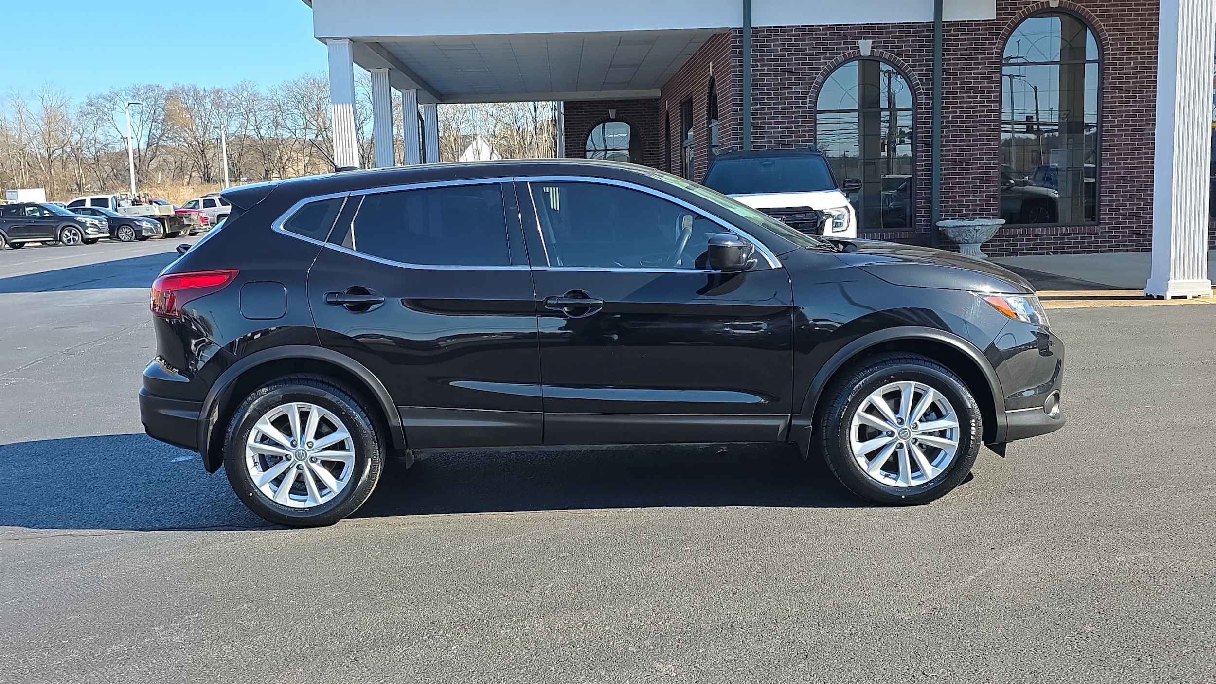 Used 2018 Nissan Rogue Sport S with VIN JN1BJ1CP3JW161979 for sale in Pulaski, TN