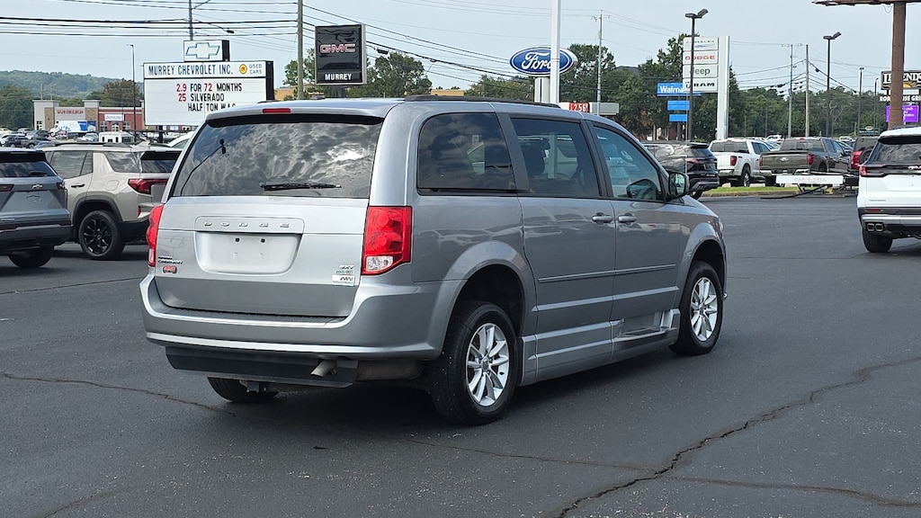Used 2016 Dodge Grand Caravan SXT Passenger Van