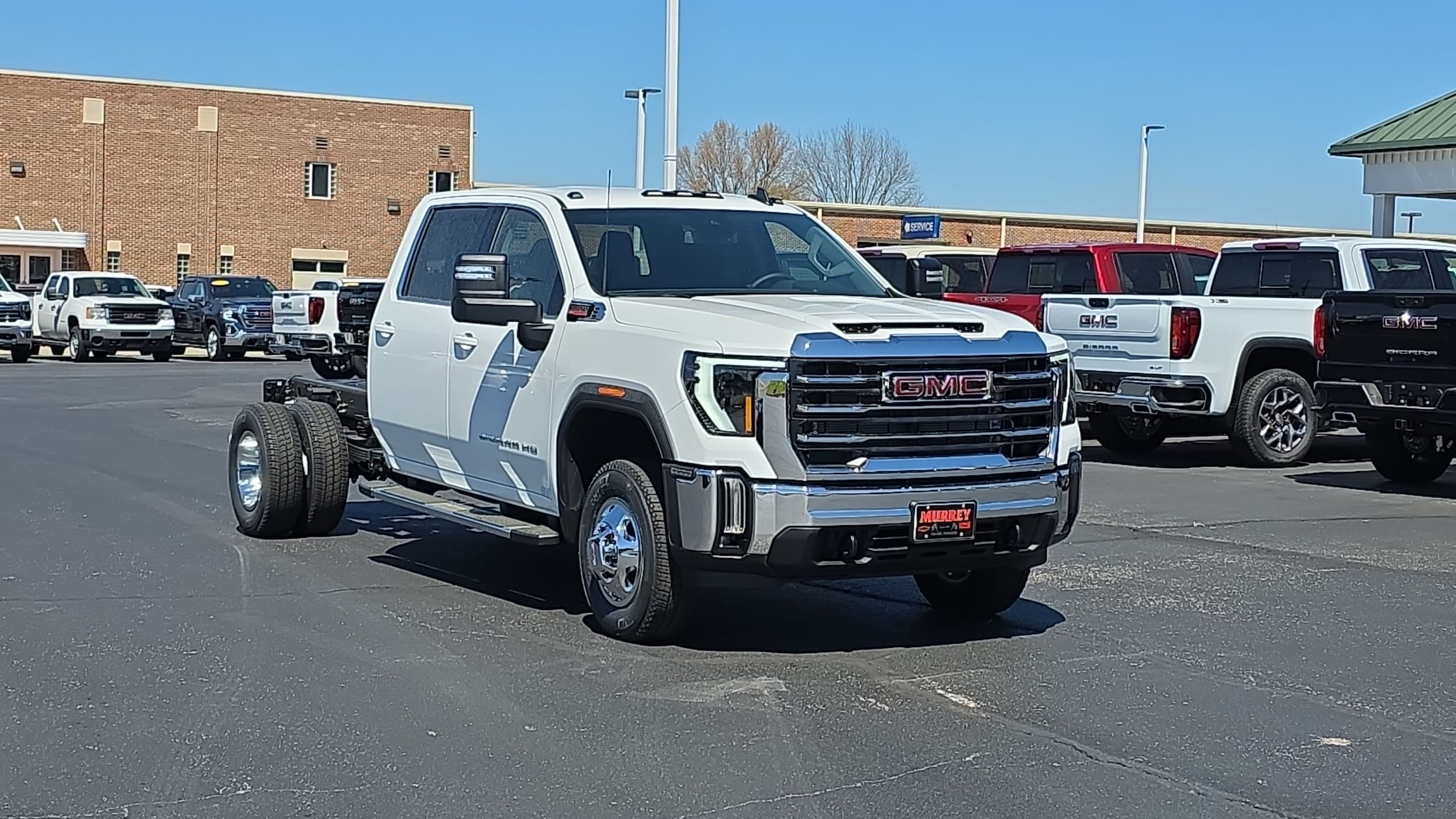 2026 GMC Sierra 3500 Chassis Cab SLE - Photo 7
