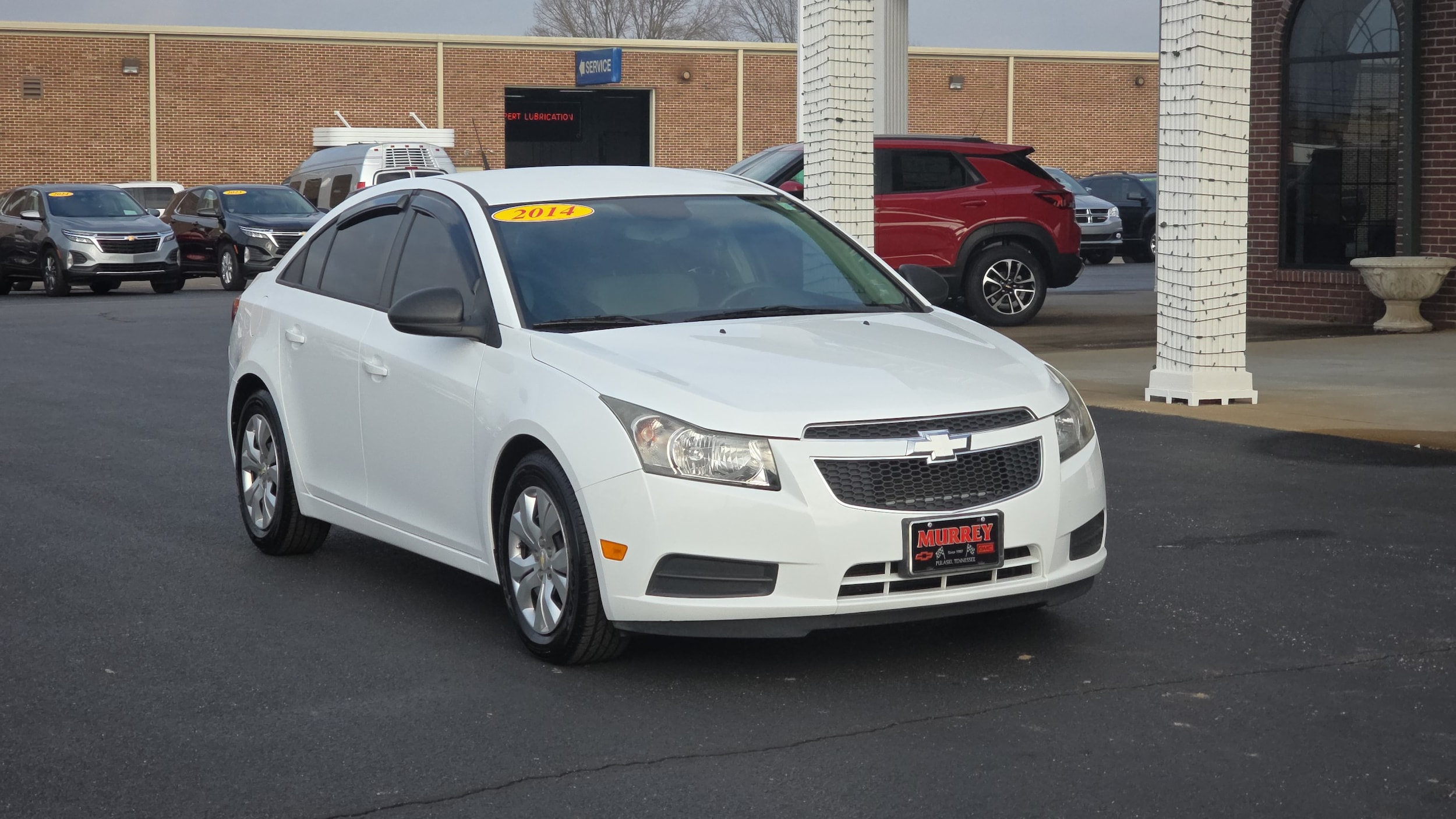 2014 Chevrolet Cruze LS's photo