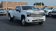 2026 Chevrolet Silverado 3500 HD High Country DRW Truck