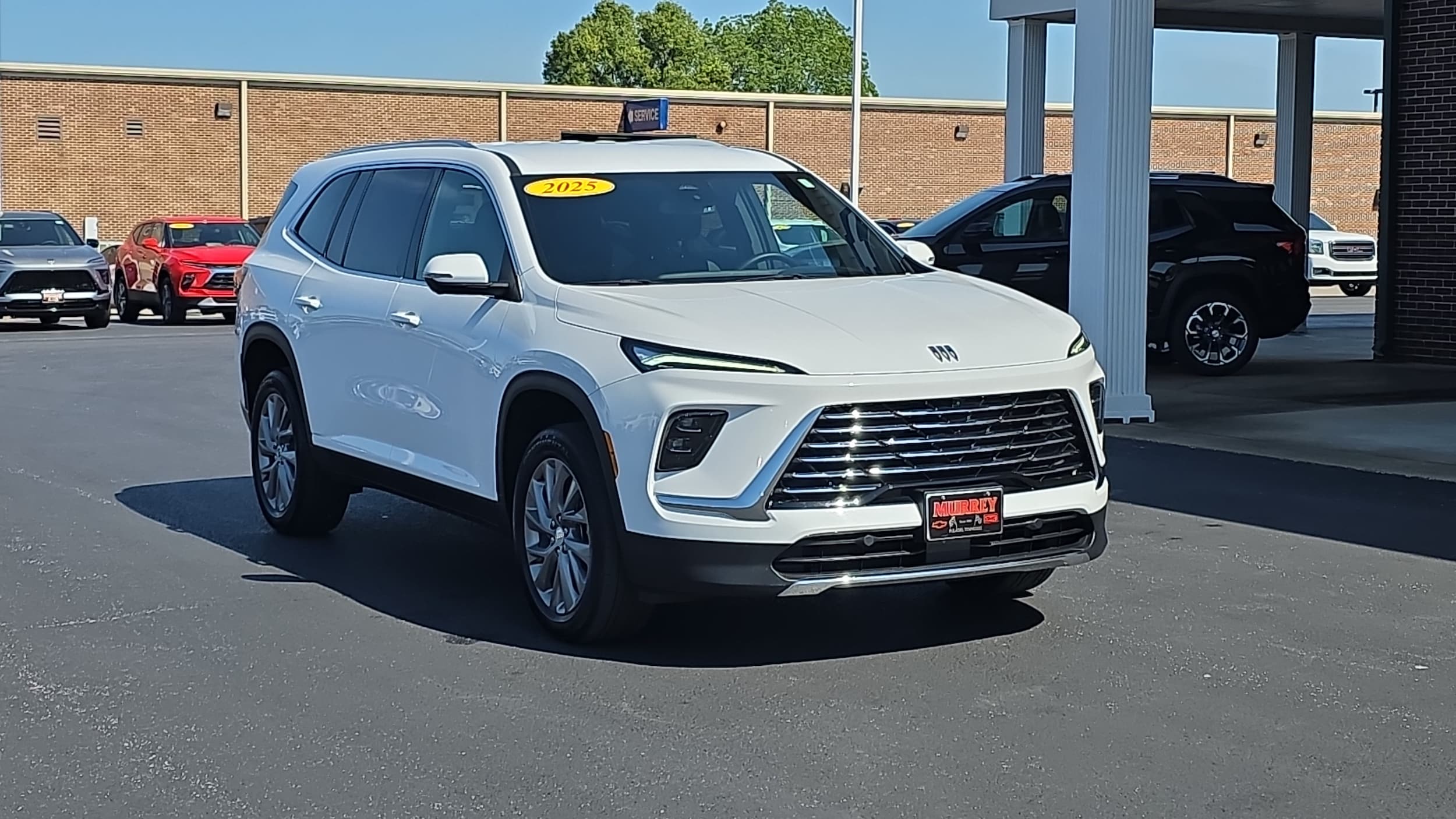 2025 Buick Enclave Preferred's photo