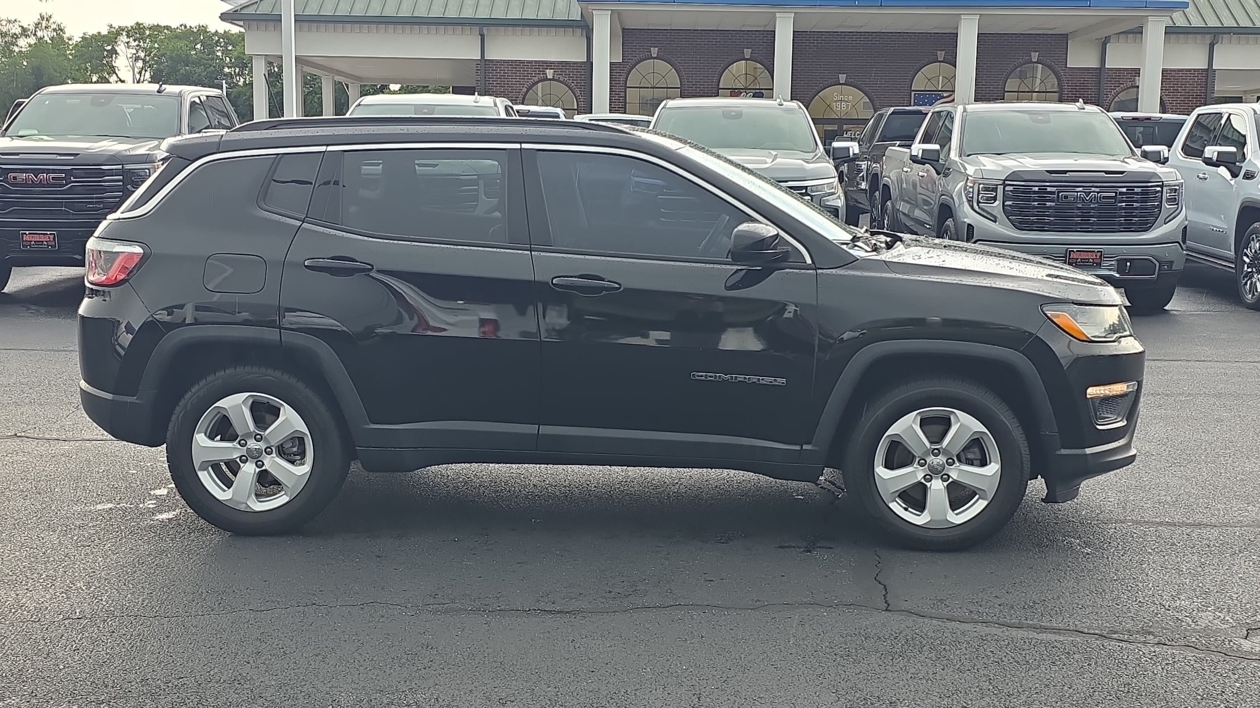 Used 2018 Jeep Compass Latitude with VIN 3C4NJCBB1JT194903 for sale in Pulaski, TN