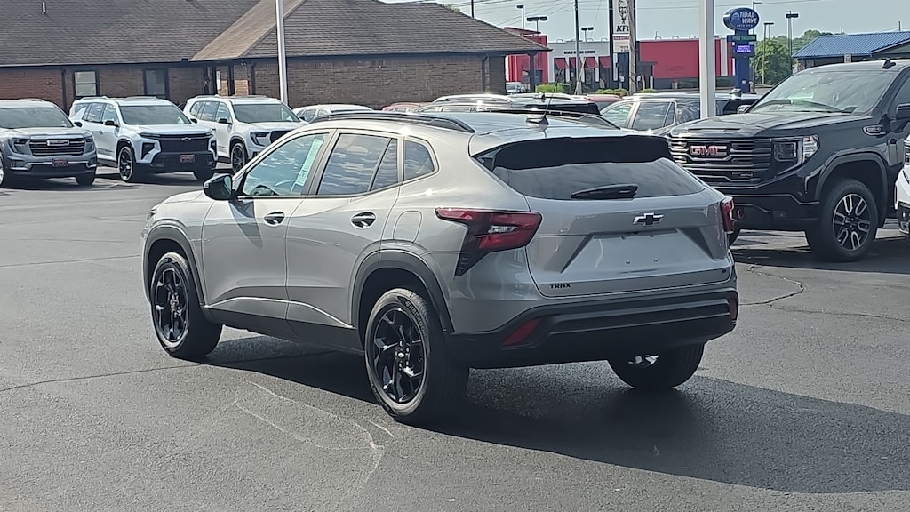 New 2026 Chevrolet Trax LT SUV