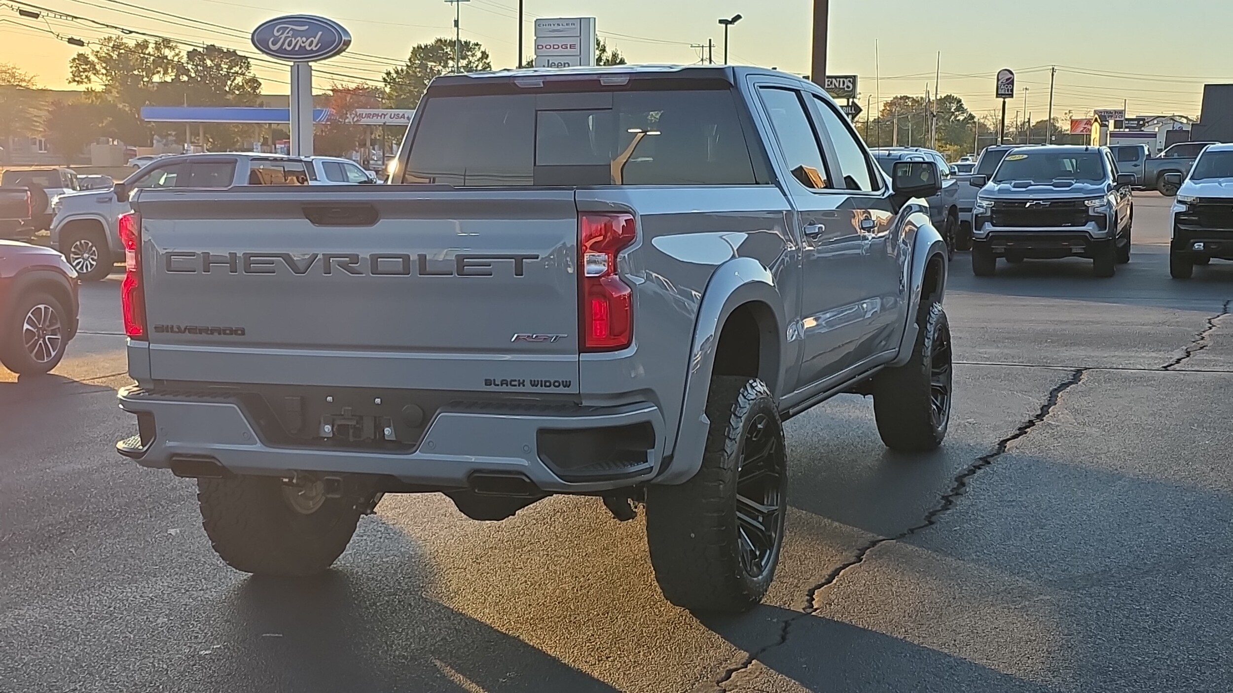 2025 Chevrolet Silverado 1500 RST photo 3