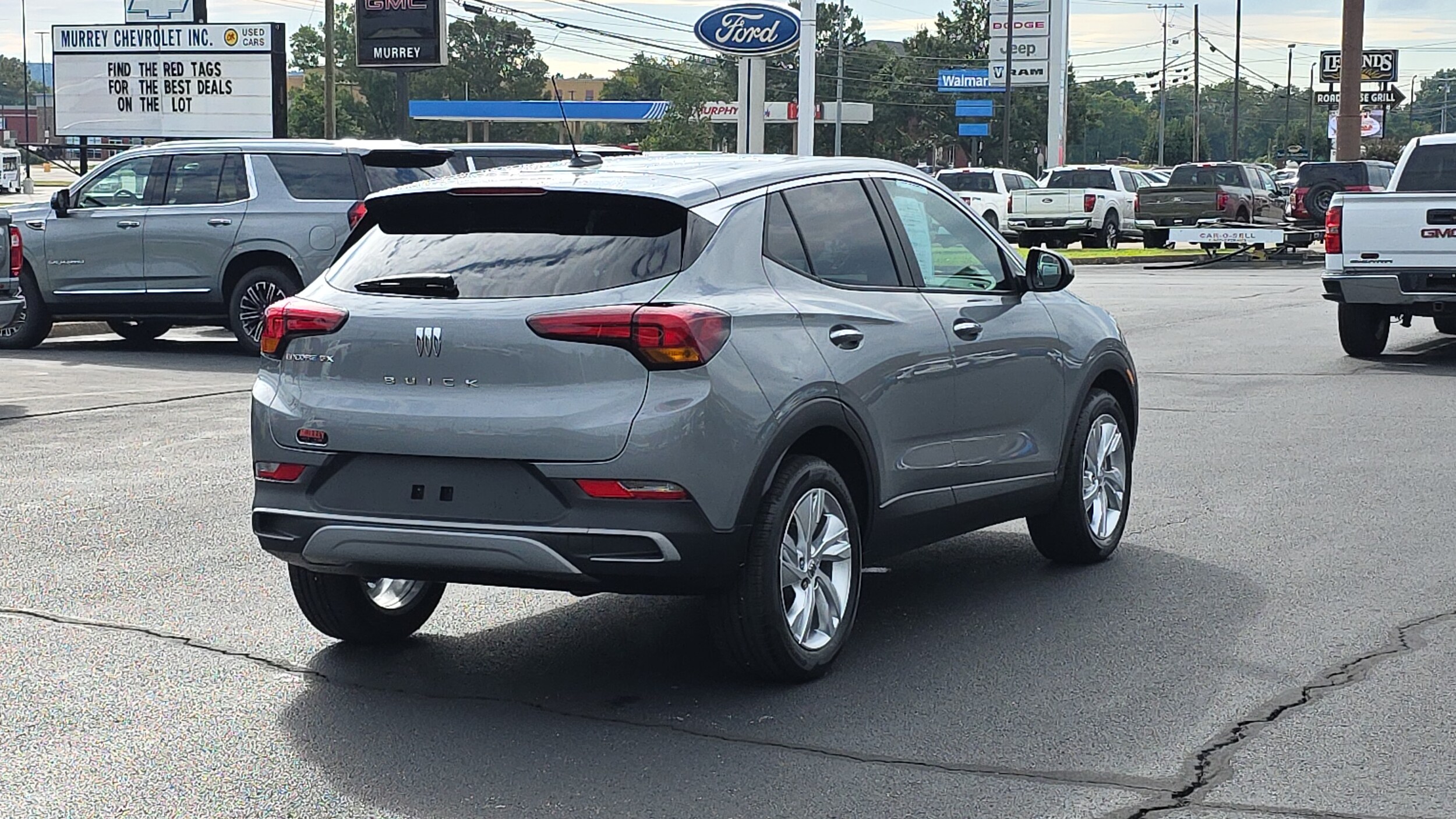 2025 Buick Encore GX Preferred photo 2