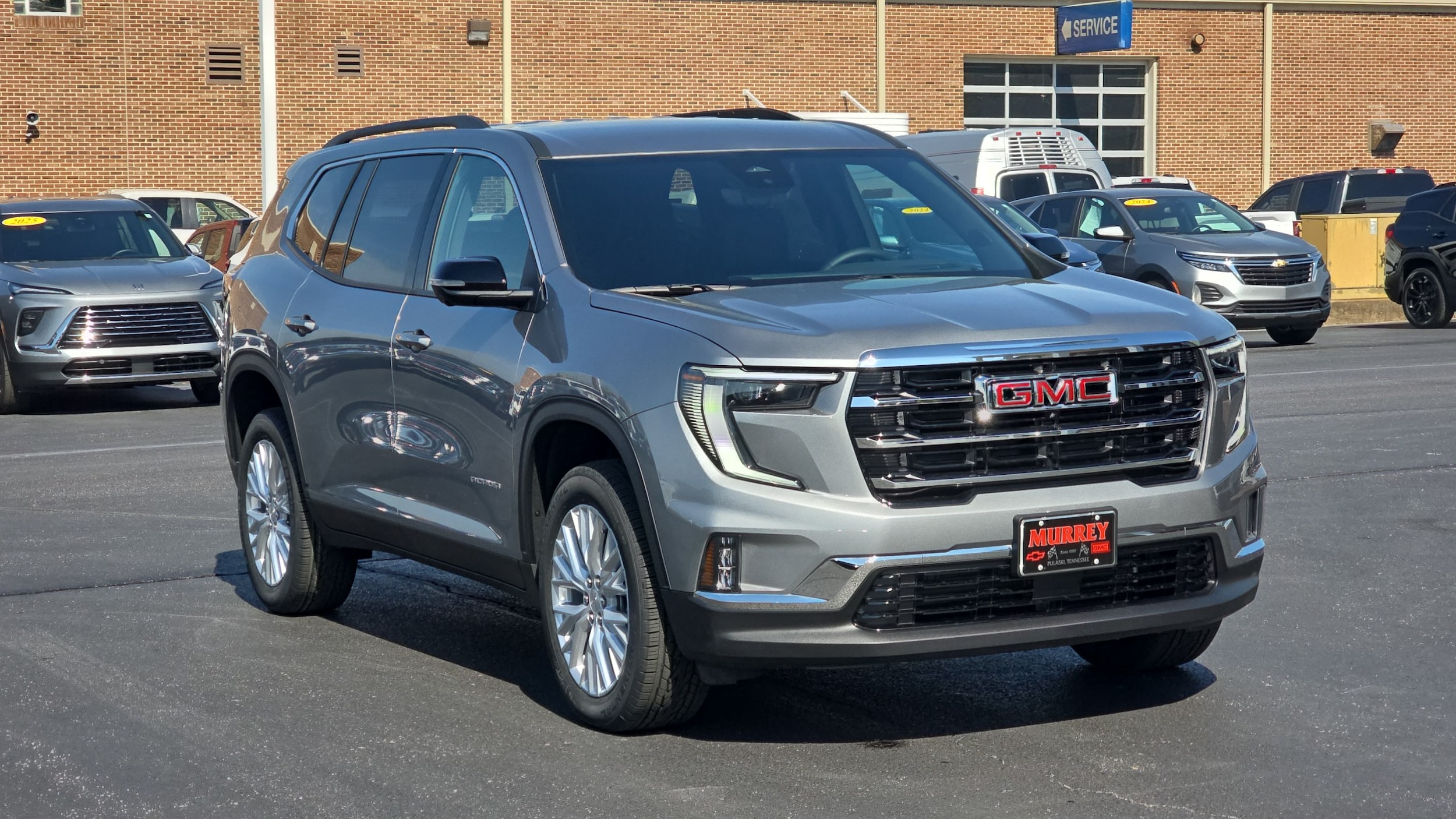 2026 GMC Acadia Elevation FWD's photo