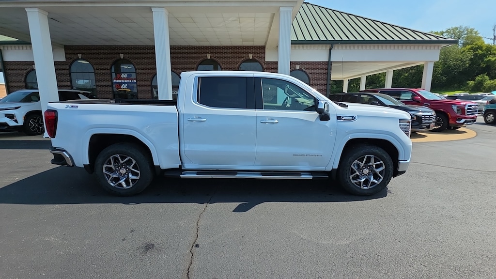 New 2026 GMC Sierra 1500 SLT Truck