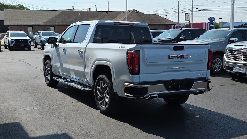 New 2026 GMC Sierra 1500 SLT Truck