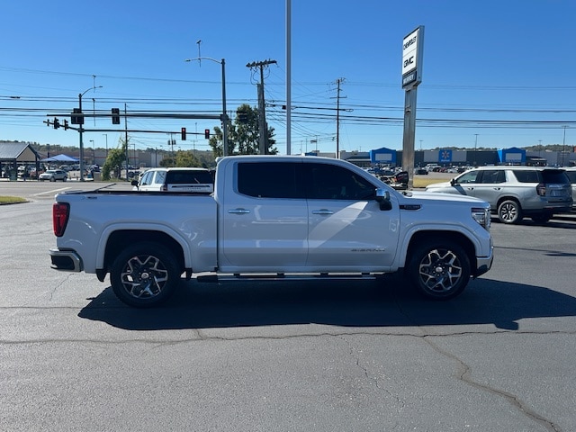 Used 2023 GMC Sierra 1500 SLT with VIN 3GTUUDEL8PG252486 for sale in Pulaski, TN