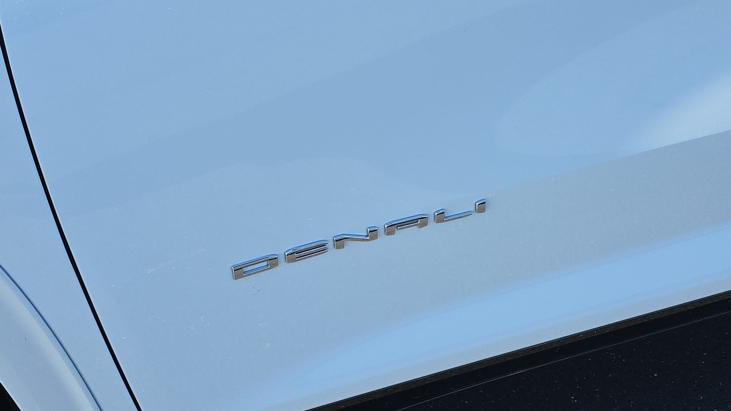 2027 GMC Acadia Denali Ultimate - Photo 8