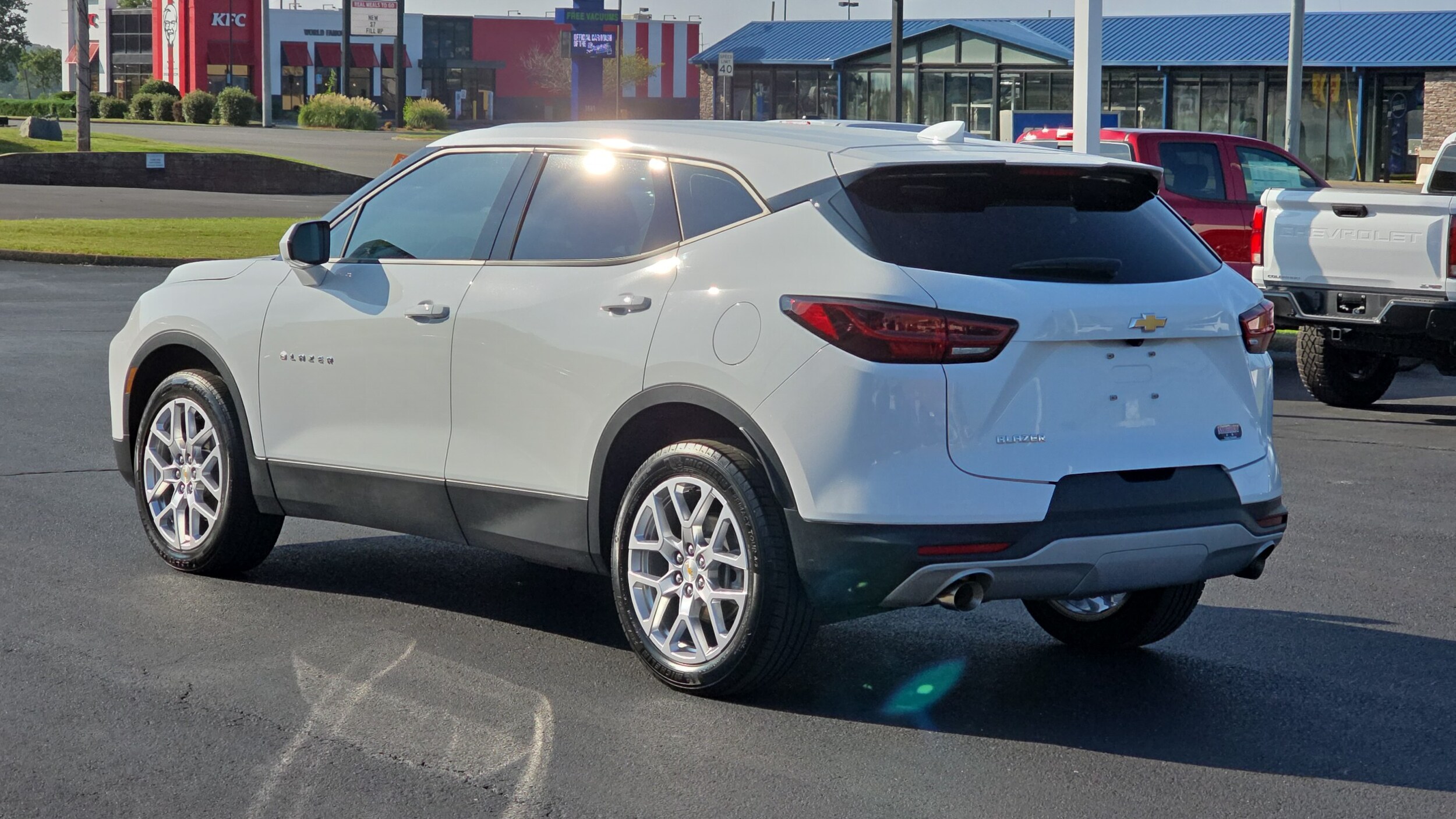 2024 Chevrolet Blazer 2LT photo 3