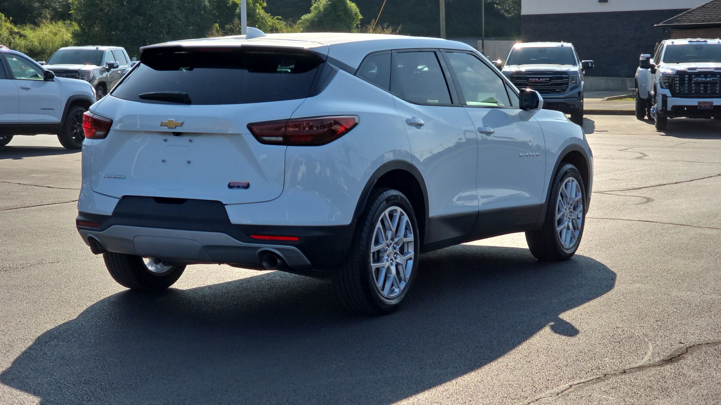 2024 Chevrolet Blazer 2LT photo 2