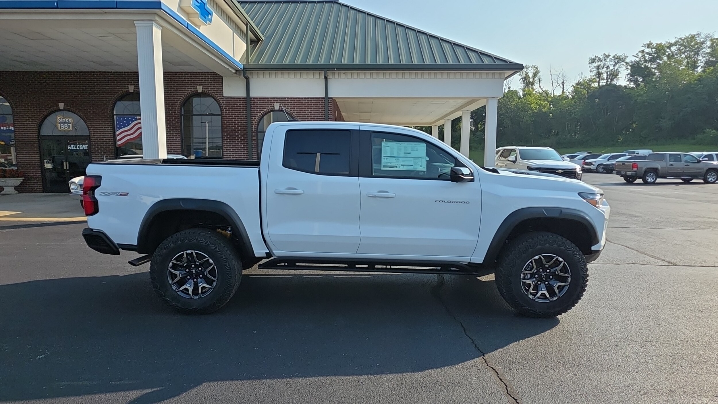 2026 Chevrolet Colorado ZR2 photo 2