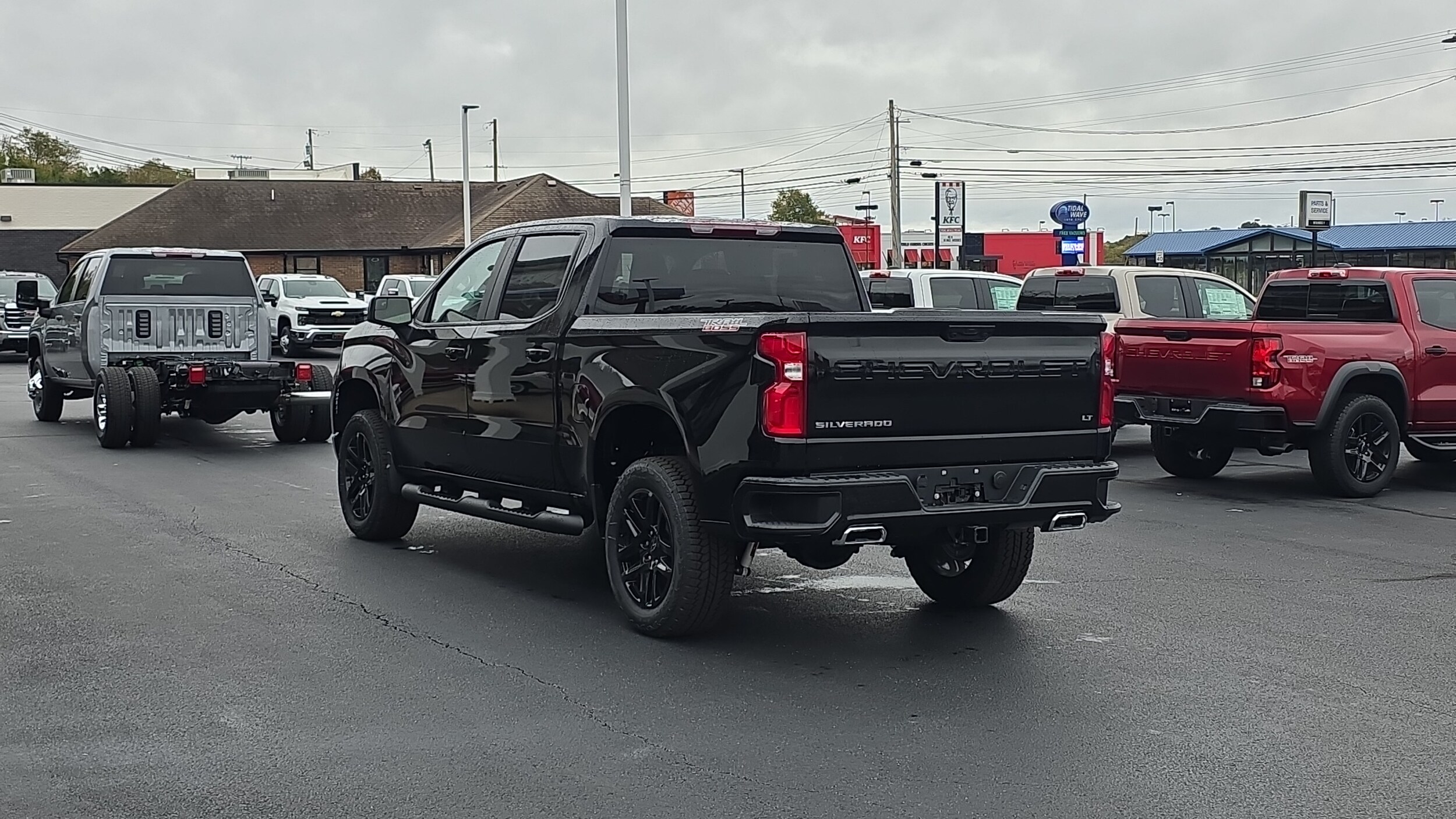 2026 Chevrolet Silverado 1500 LT Trail Boss photo 4