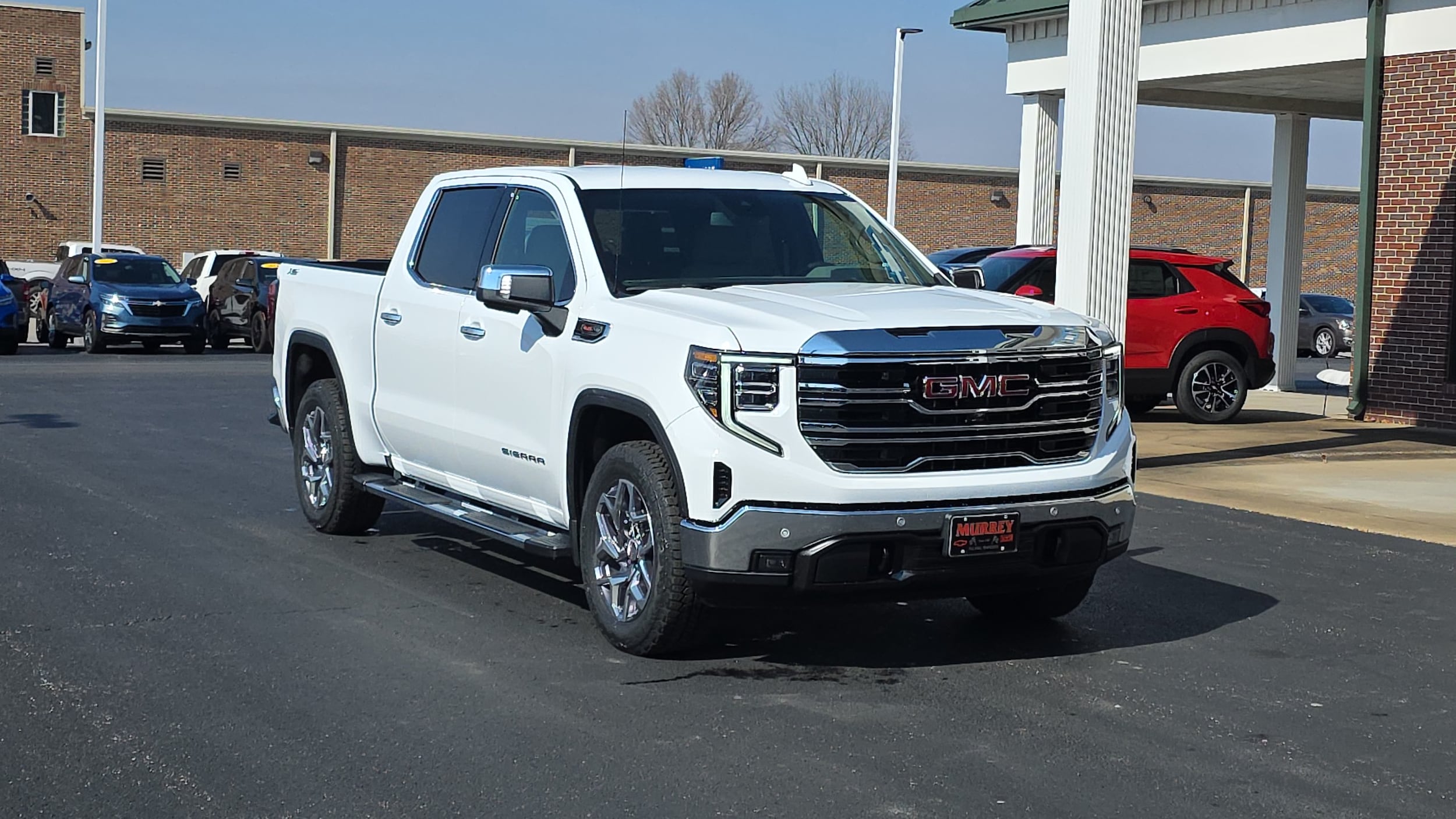 2026 GMC Sierra 4WD Crew Cab Short Box SLT's photo