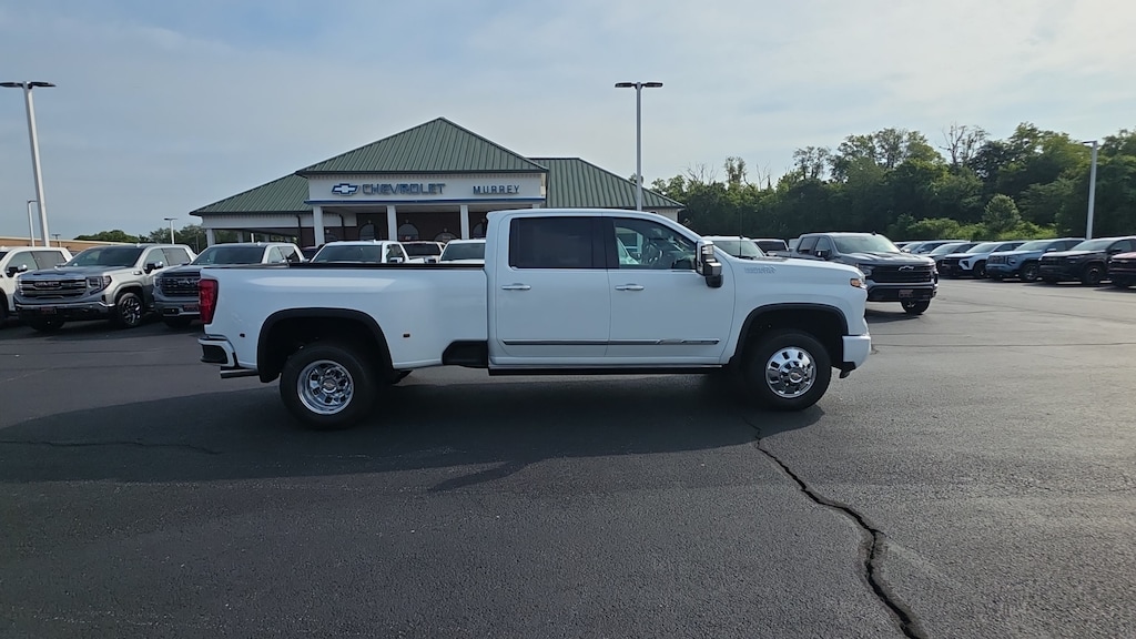 New 2026 Chevrolet Silverado 3500 HD High Country DRW Truck